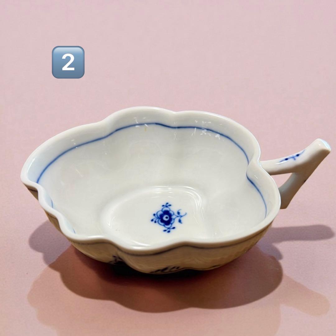 希少　ロイヤルコペンハーゲン　スモールリーフディッシュ　 2️⃣
