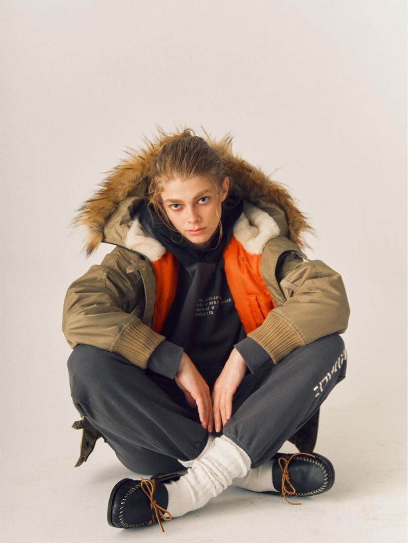 【新品未使用】AVIREX REBUILD COLLECTION N-2B