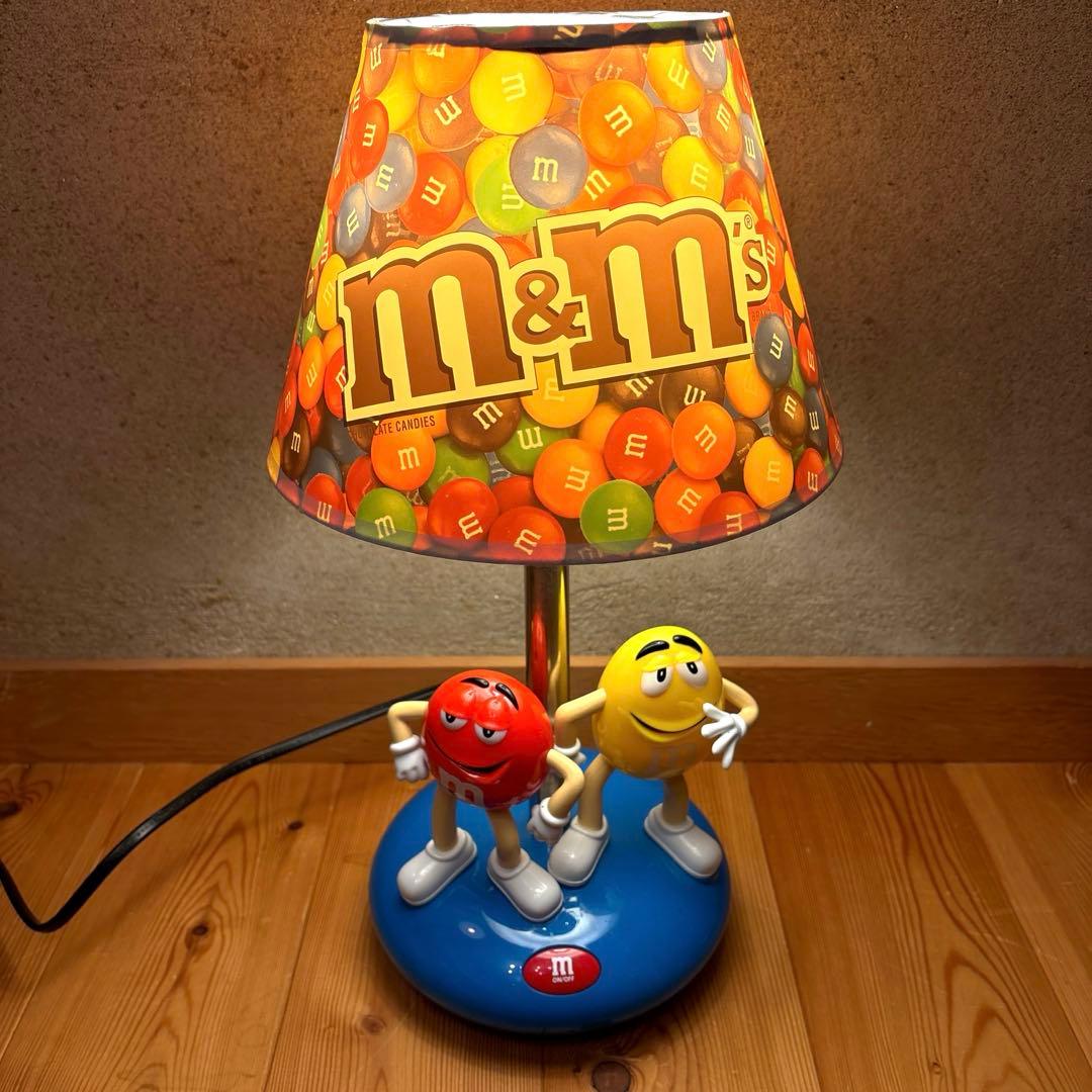 エムアンドエムズ　テーブルランプ　デスクライト　M&M　フィギュア　アメトイ