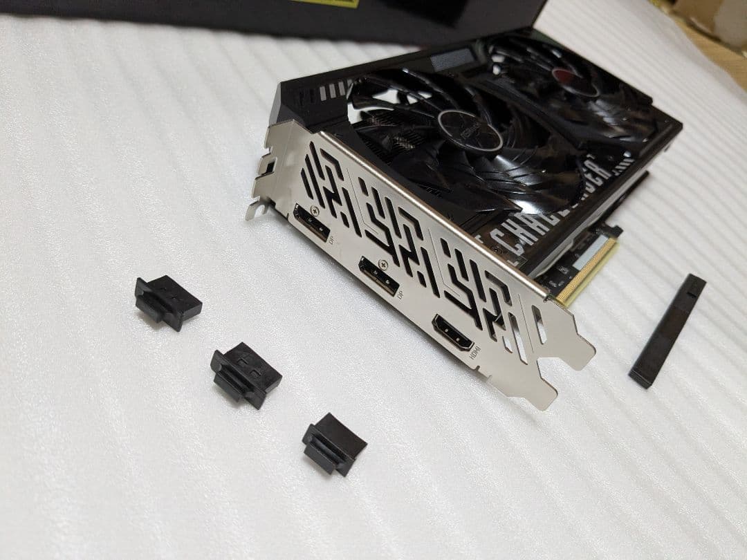 グラフィックボード・グラボ・ビデオカード ASRock Radeon RX 9060 XT 16GB