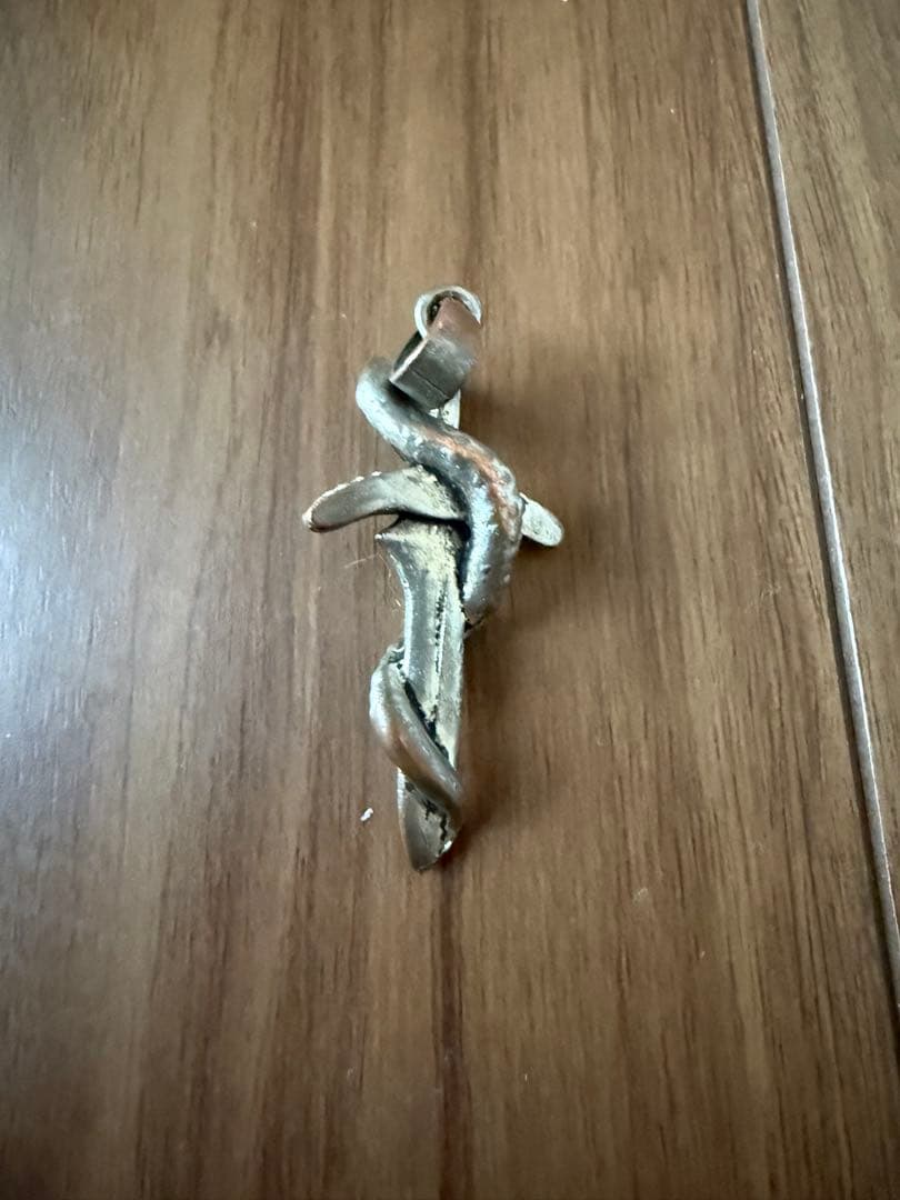 バレンシアガ　BALENCIAGA ネックレス　チャーム