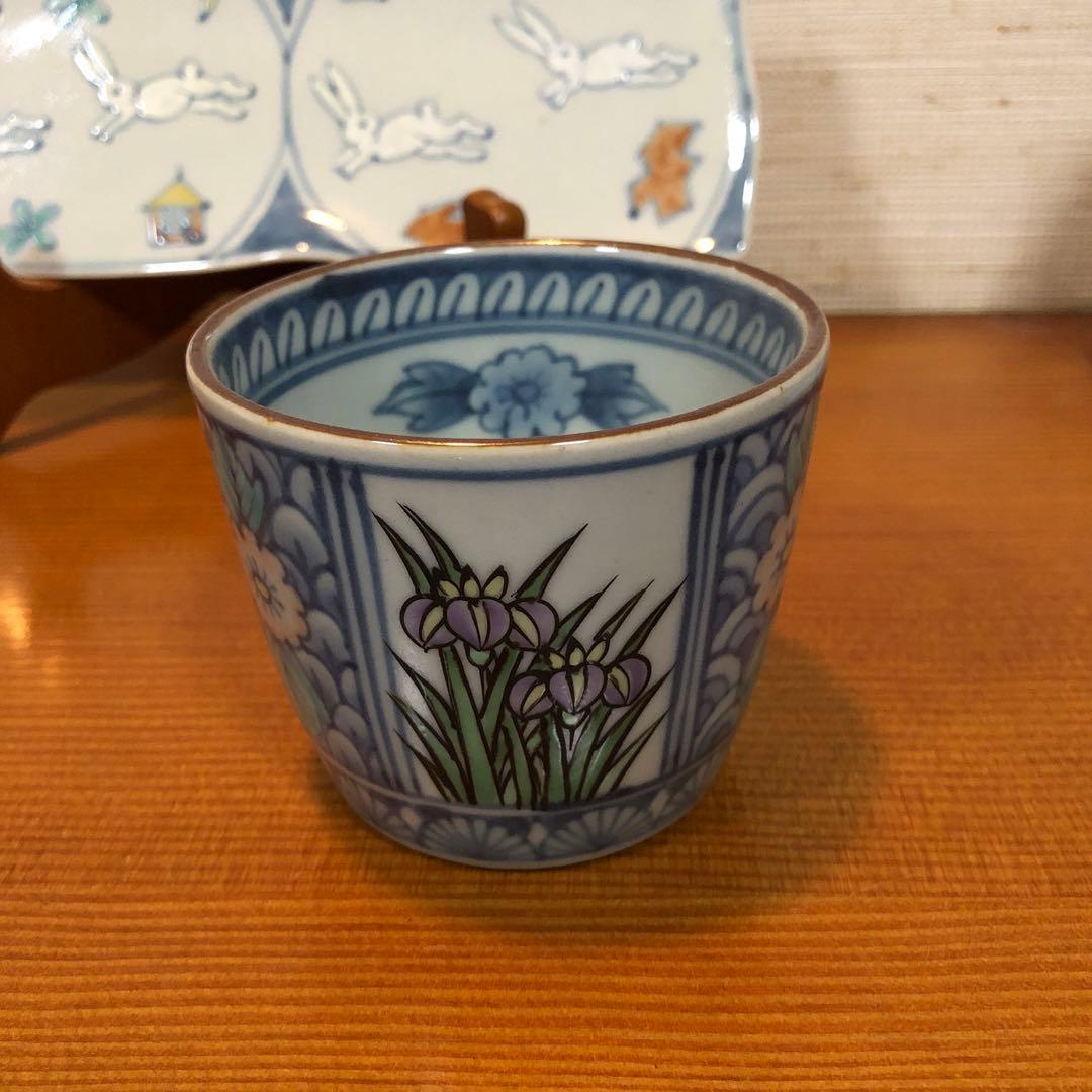 有田焼　六代走波　染錦 六方割菖蒲草花文 蕎麦猪口