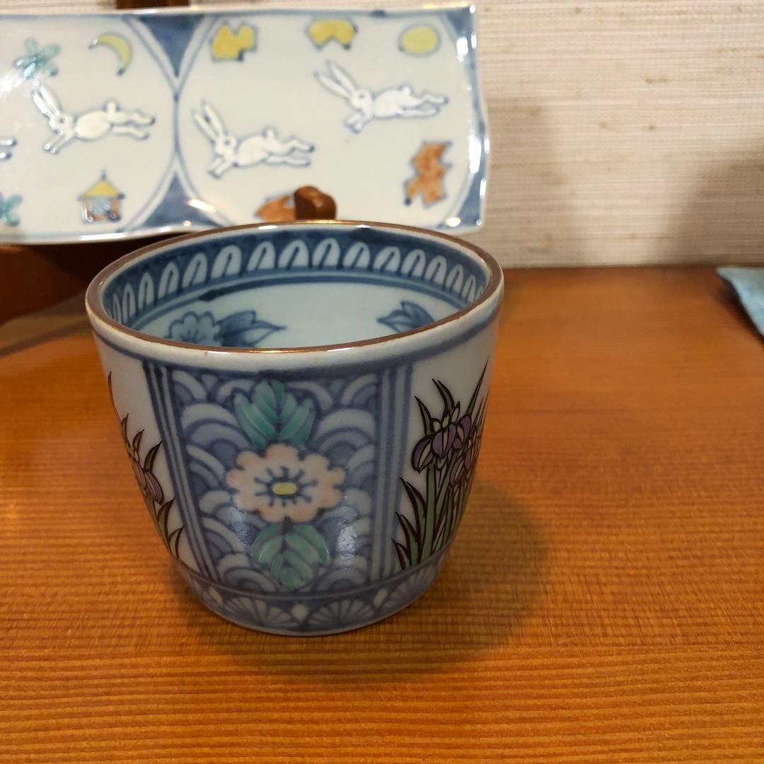 有田焼　六代走波　染錦 六方割菖蒲草花文 蕎麦猪口