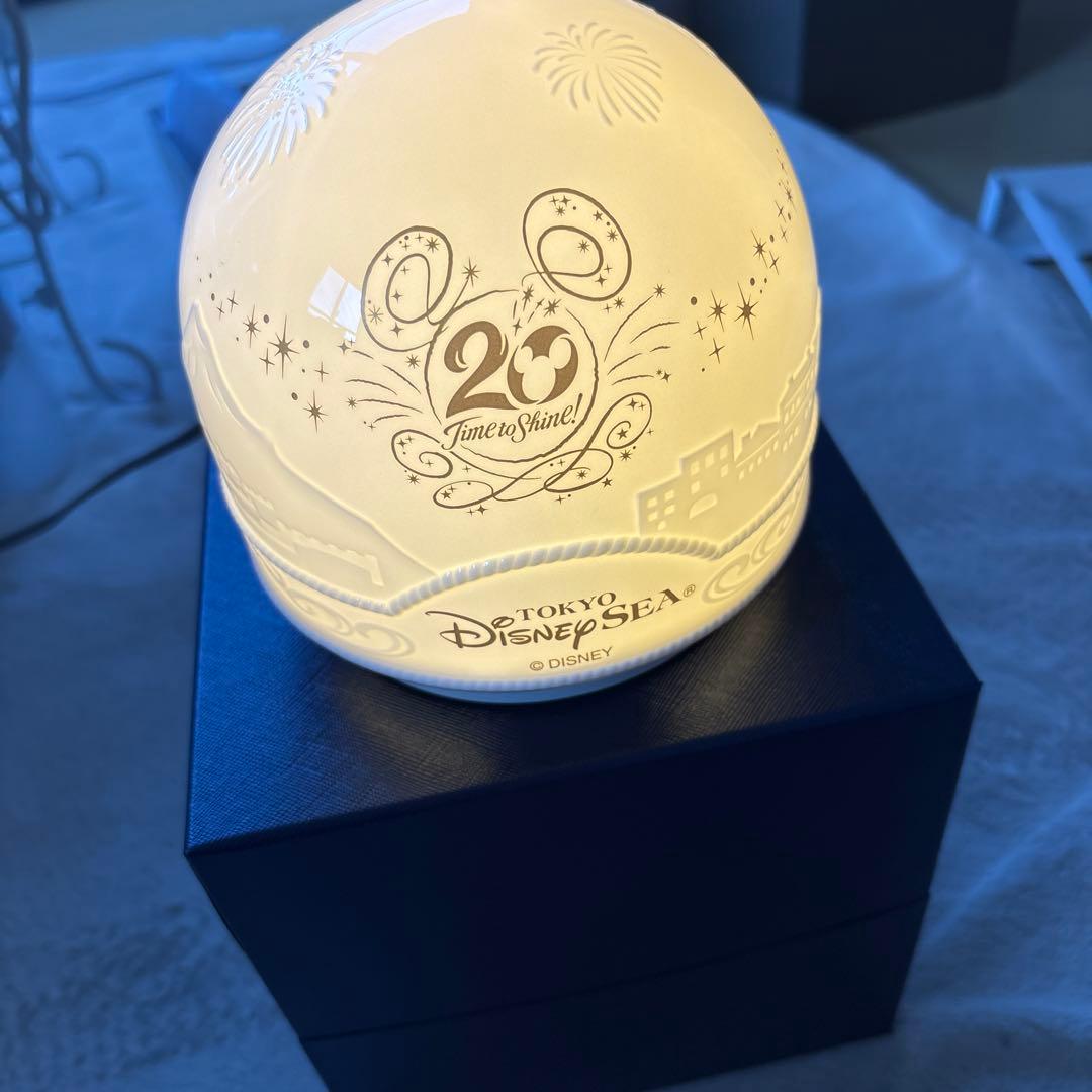 東京ディズニーシー 20周年 卓上ドーム型ランプ