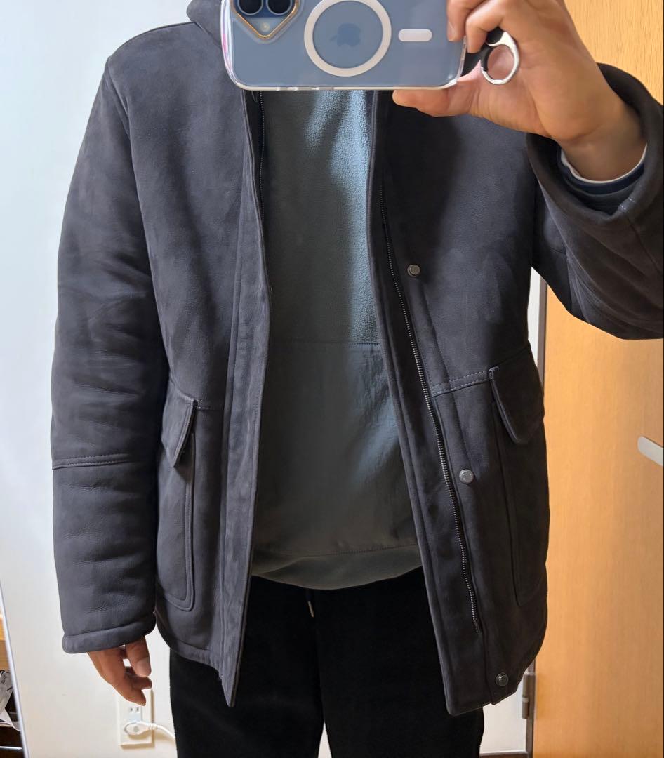 エンメティ　フーデッドムートンジャケット