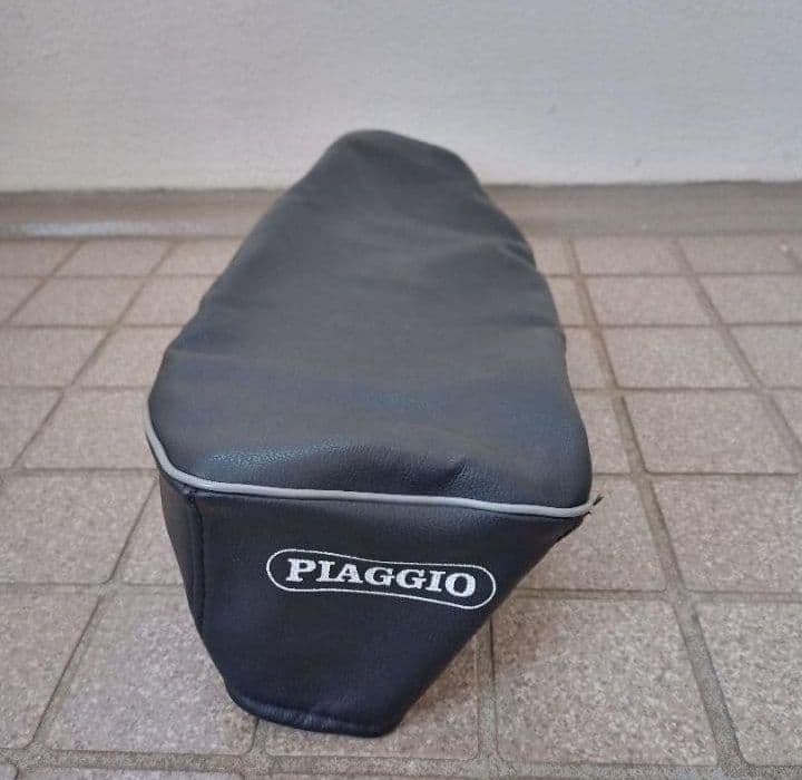 スモールベスパシートカバーブラック