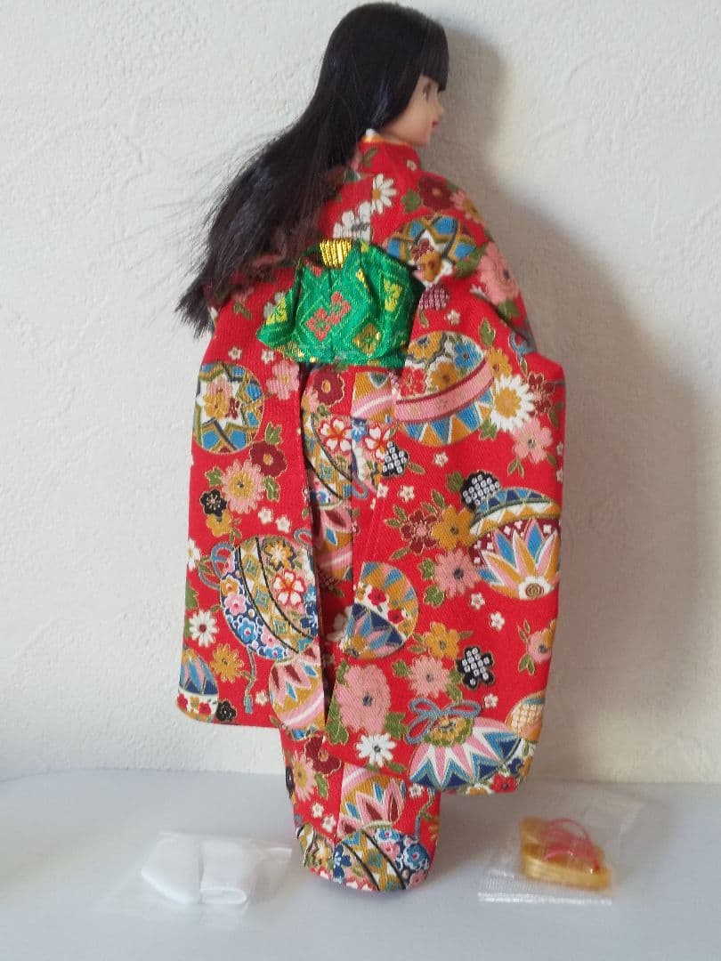 ♥箱無し・新品♥　2000年発売・旧タカラ黒髪着物ジェニー