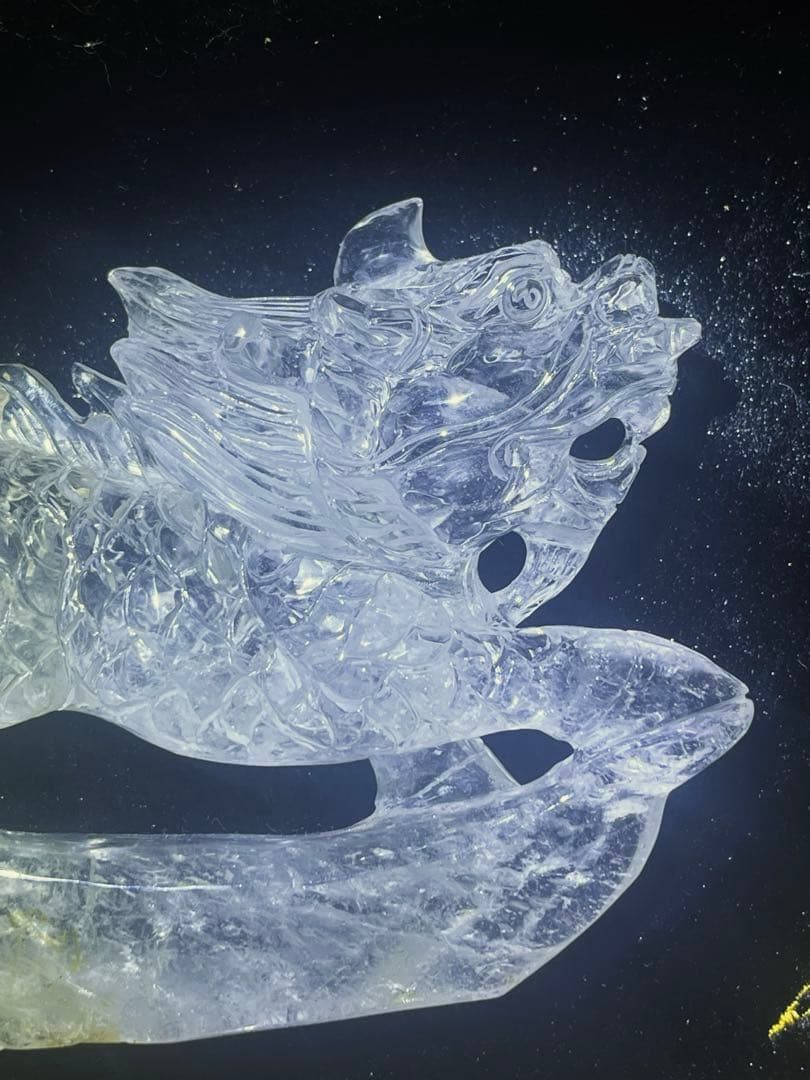 水晶　天然石　彫刻　彫り物　風水　クリスタル　縁起　置物　麒麟