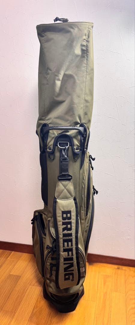 BRIEFINGgolfキャディバッグ(限定色)