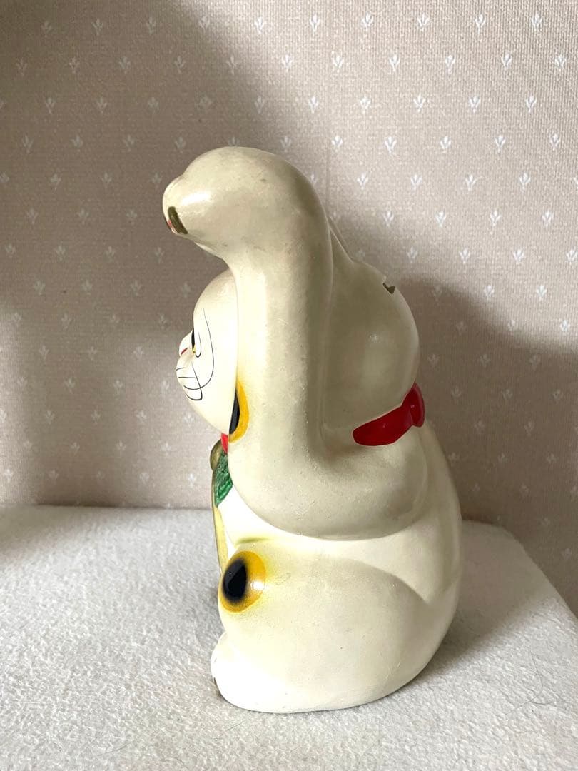 招き猫　貯金箱