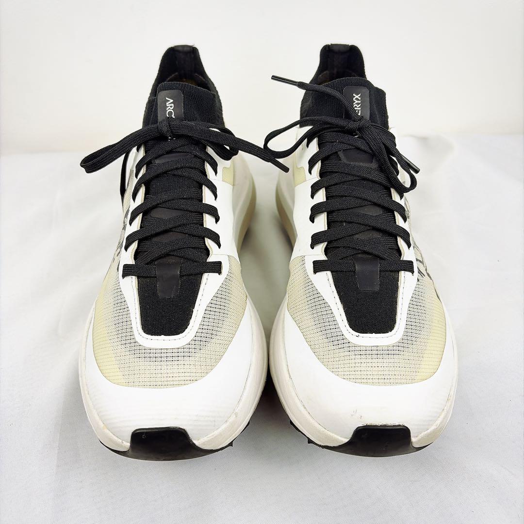 ARC’TERYX SYLAN PRO シラン プロW 23cm 白　ビブラム