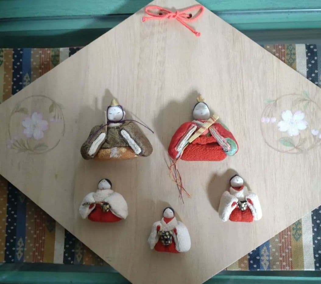 桐塑雛人形 菱形かけひな　衣裳　古布　手描き桜　桐箱付き