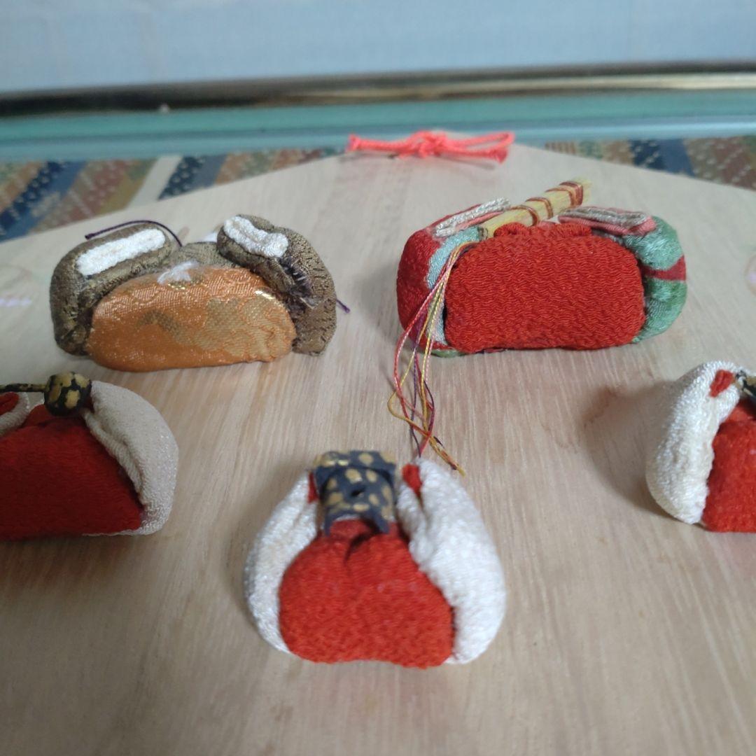 桐塑雛人形 菱形かけひな　衣裳　古布　手描き桜　桐箱付き