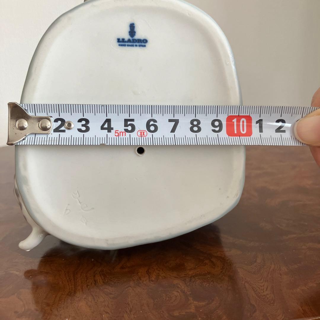 リヤドロ ハニーリッカーズ 子犬付き座っている女の子 絶版