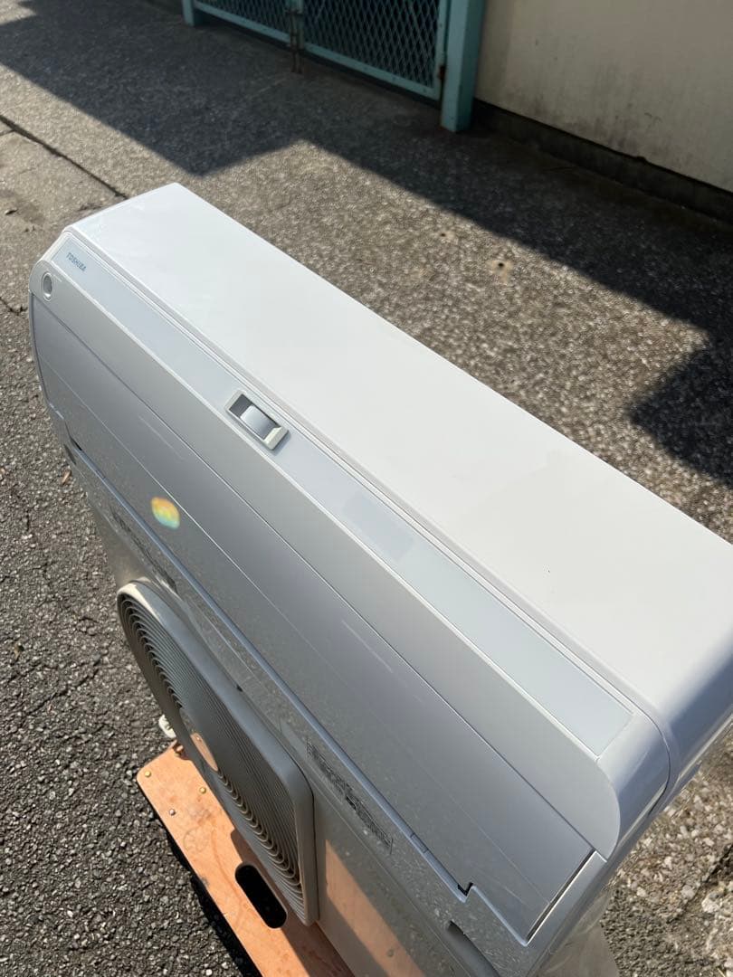 東芝 エアコン14畳 RAS-J401RT 2022製 1シーズン使用品 美品