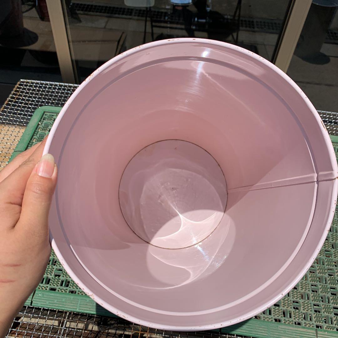 マロンクリーム　ゴミ箱　②