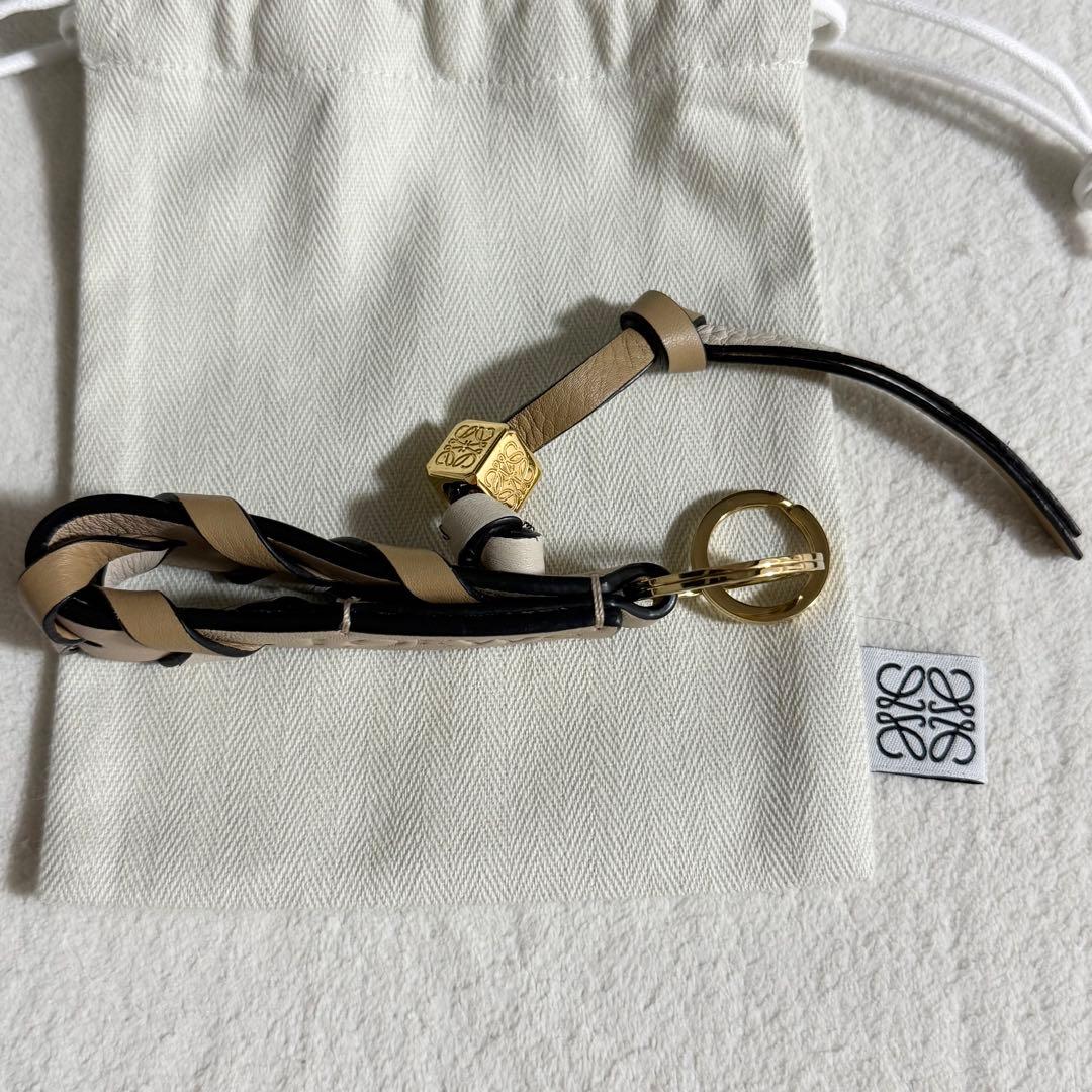 【希少】LOEWE ブレイデッド ストラップ キーリング(カーフ)