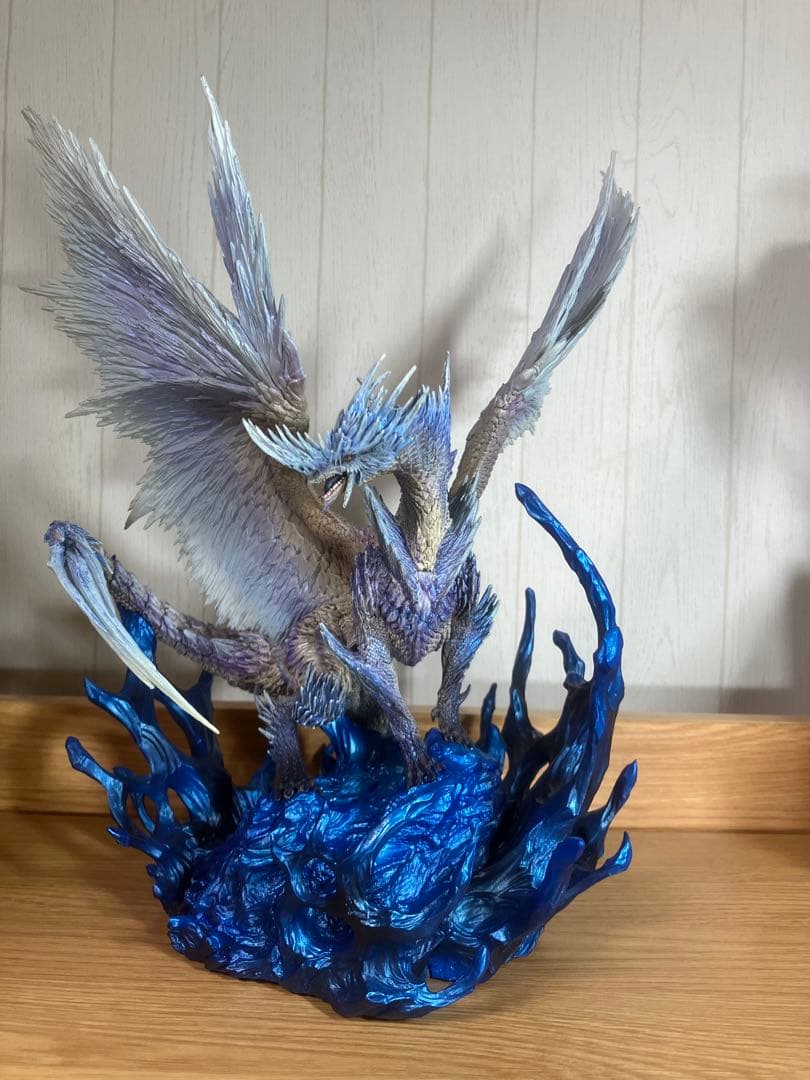 ジャンク品　モンスターハンター　クリエイターズモデル　イヴェルカーナ