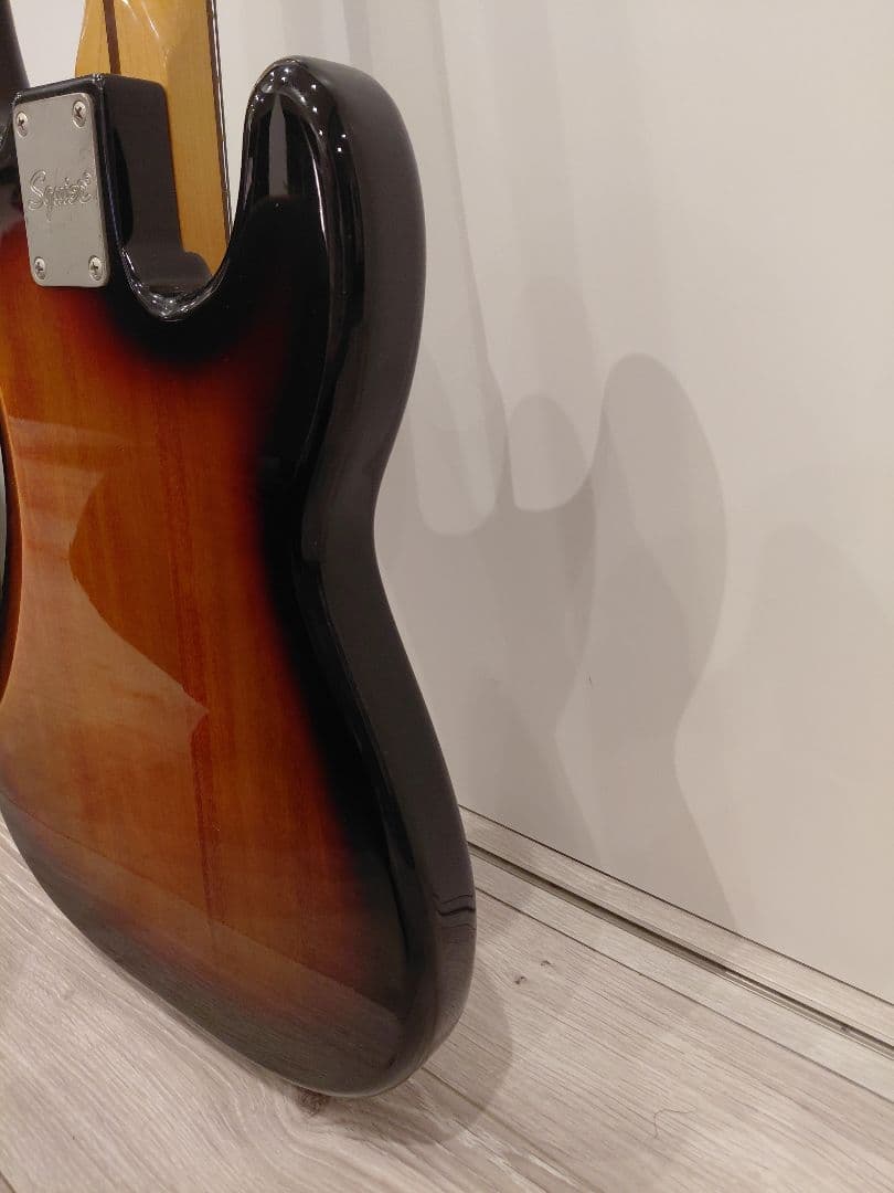 Squier Classic Vibe Precision Bassエレキベース