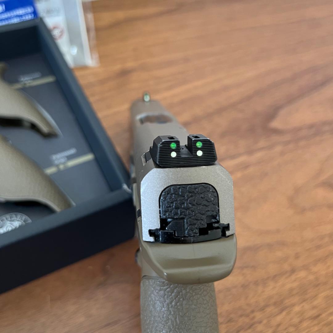 美品 M&P9 V CUSTOM カスタムトリガー インナーバレル 東京マルイ