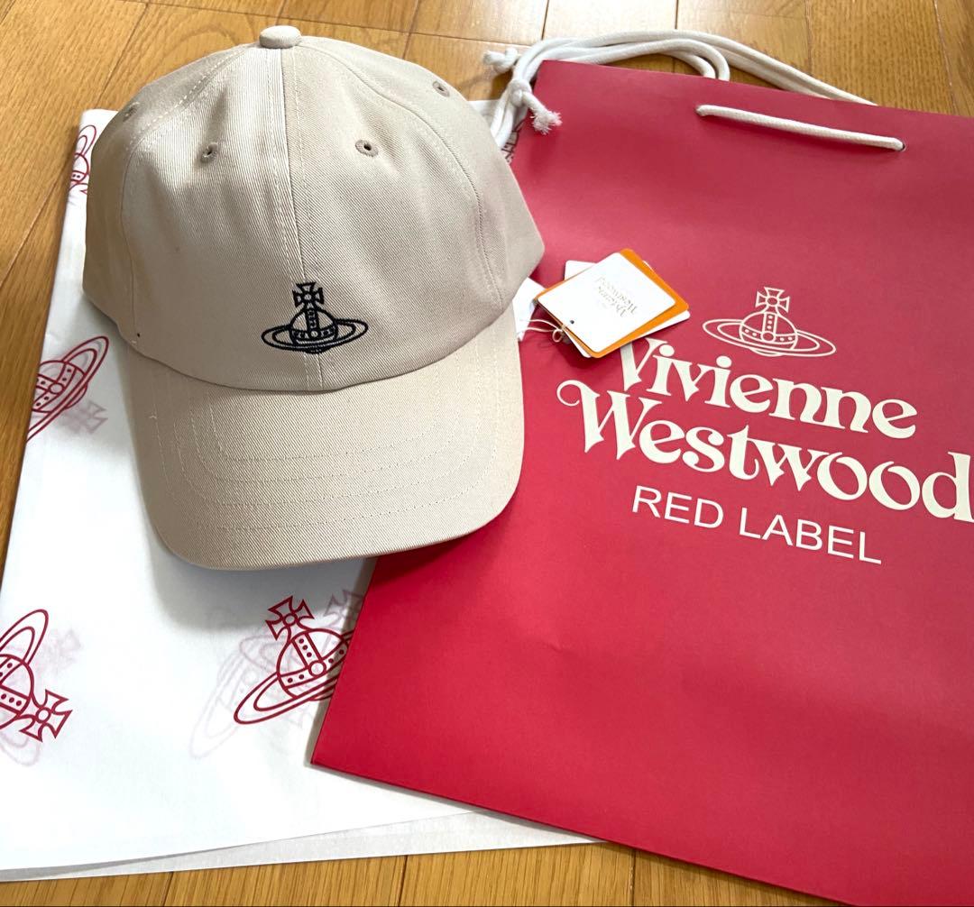 【新品】ヴィヴィアン ウエストウッド ベージュキャップ プレゼントにも！