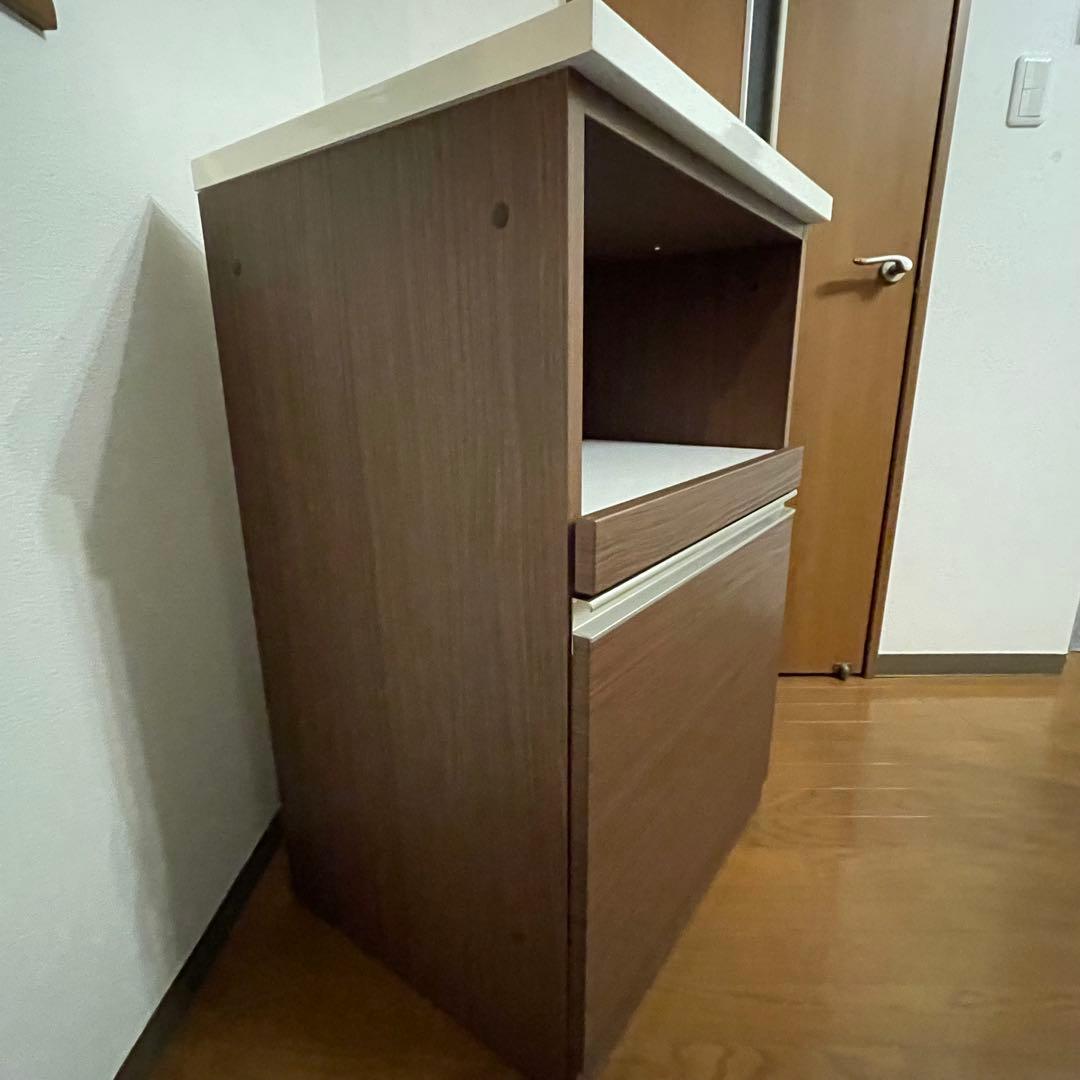 【美品】ニトリ キッチン収納カウンター 22年製 コンセント付き 木目調