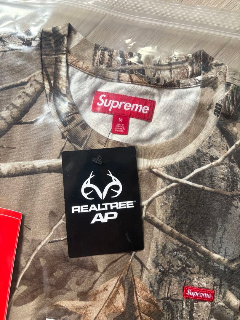 シュプリーム　Supreme Small Box L/S Tee 完売品