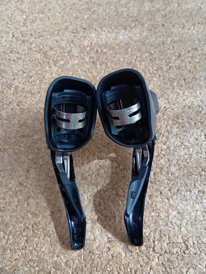 シマノ105STIレバー10速