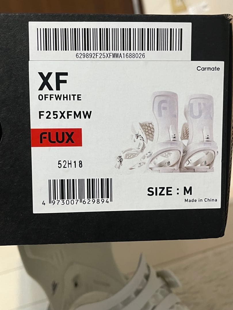 25-26 FLUX フラックス XF Mサイズ　ホワイト