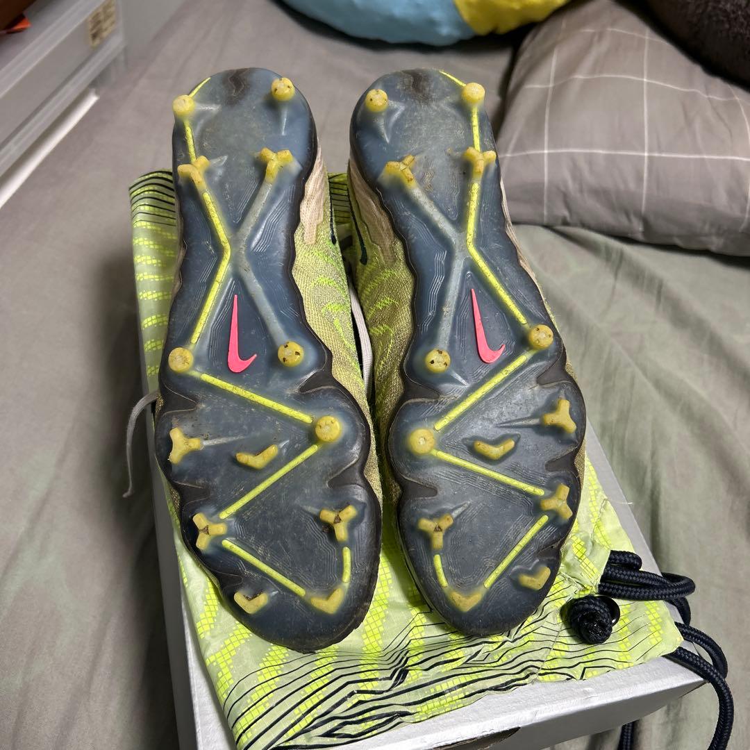 NIKE Phantom GX エリート　FG 27cm ファントム　ハイカット