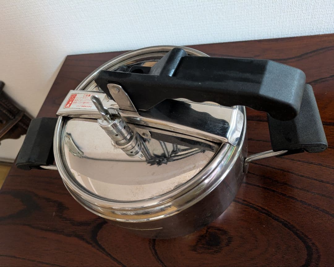 【グリーンブック付き】ラゴスティーナ圧力鍋 90シリーズ 7リットル