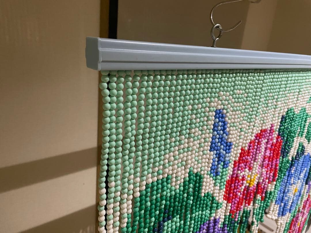 【完成品】　昭和レトロ　珠のれん　ビーズ　花柄