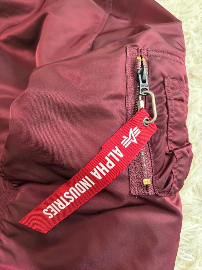 【未使用級】アルファインダストリーズ MA-1 フード付　バーガンディ Mサイズ