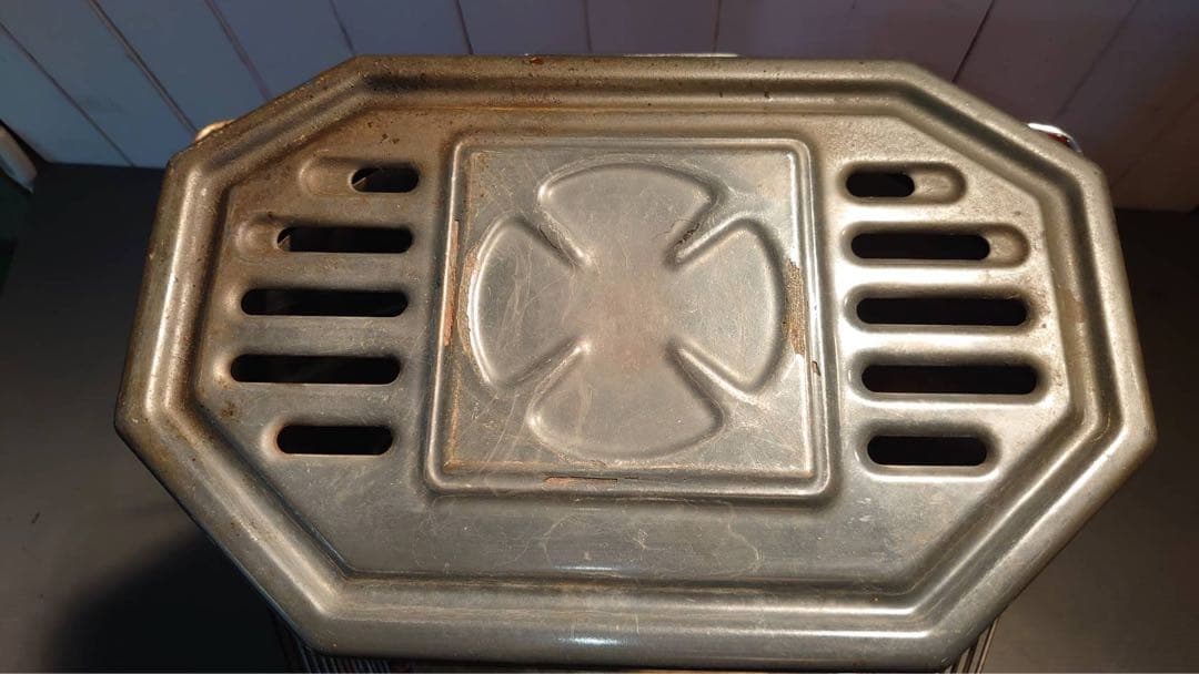 【レトロ】トヨクニ 石油ストーブレ LEOPET DSK-22VG（中古品）