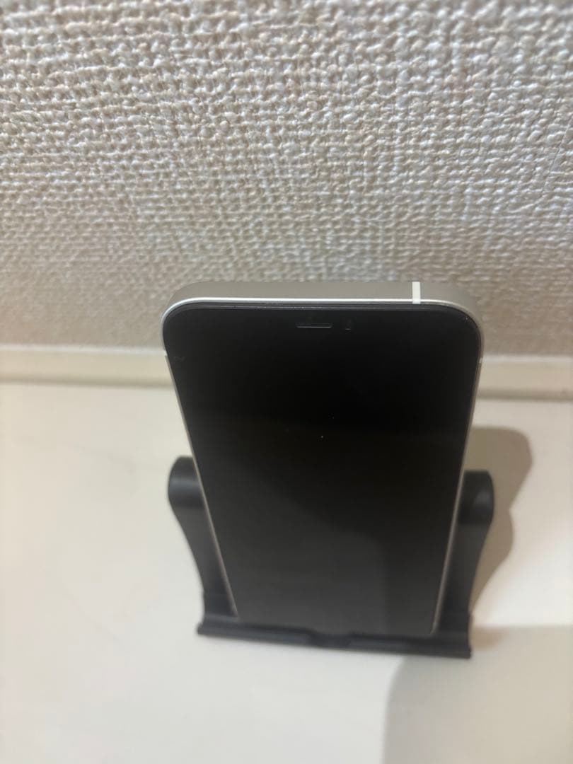 【美品】iPhone12 128GB SIMフリー ホワイト電池残量：75%