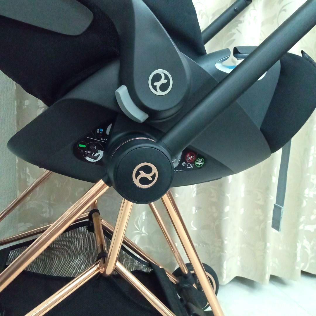 極美品♡【cybex】クラウドZ i-size＆フレーム《トラベルシステム》