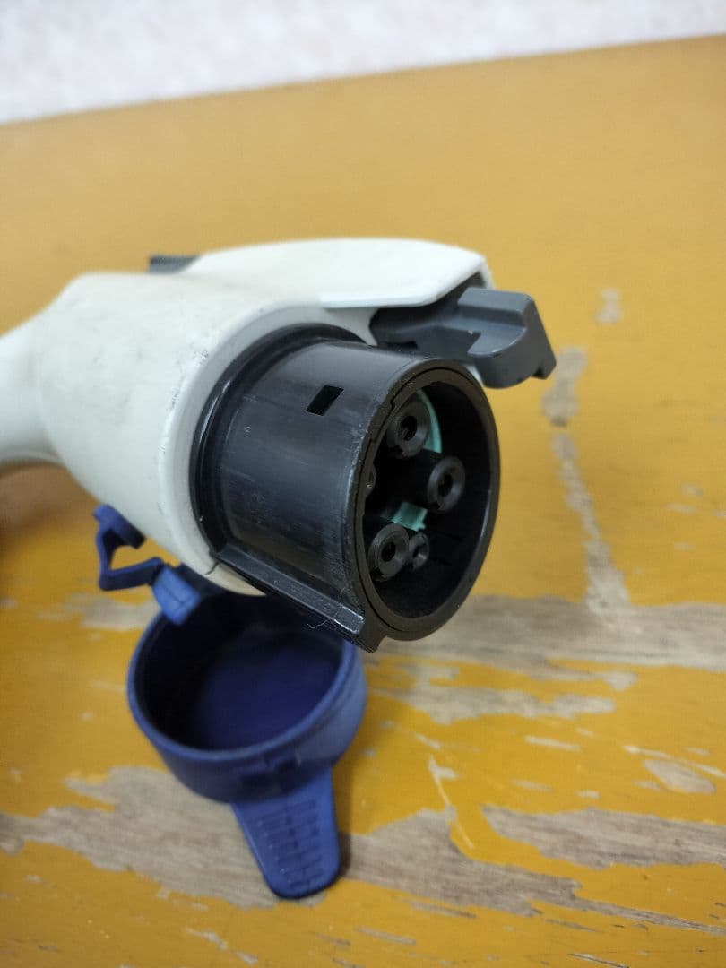 三菱自動車 EV純正充電ケーブルYAZAKI製