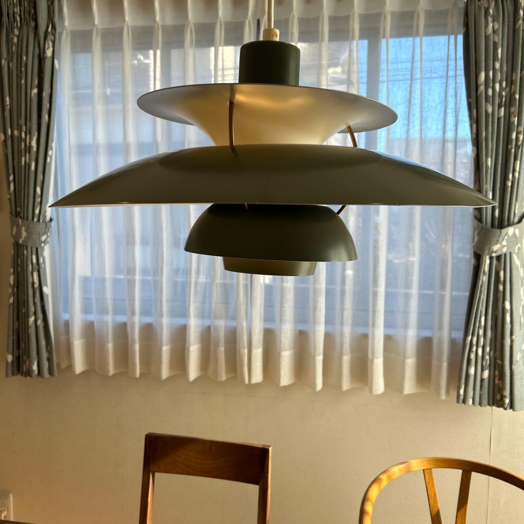 ルイスポールセン　PH5ペンダントライト　新宿伊勢丹購入　オリーブグリーン