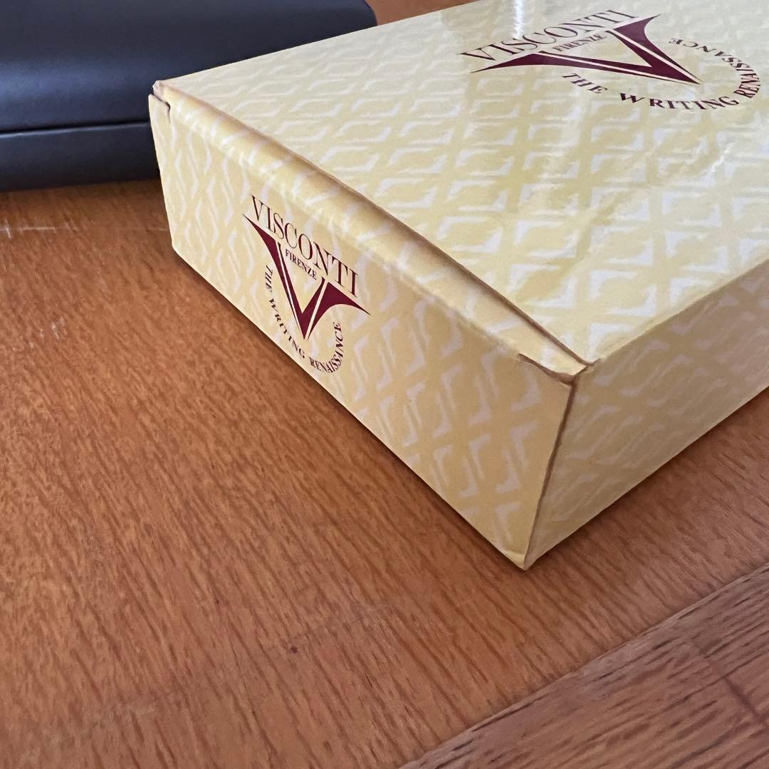 ビスコンティ VISCONTI 万年筆 赤 オリジナルボックス付き