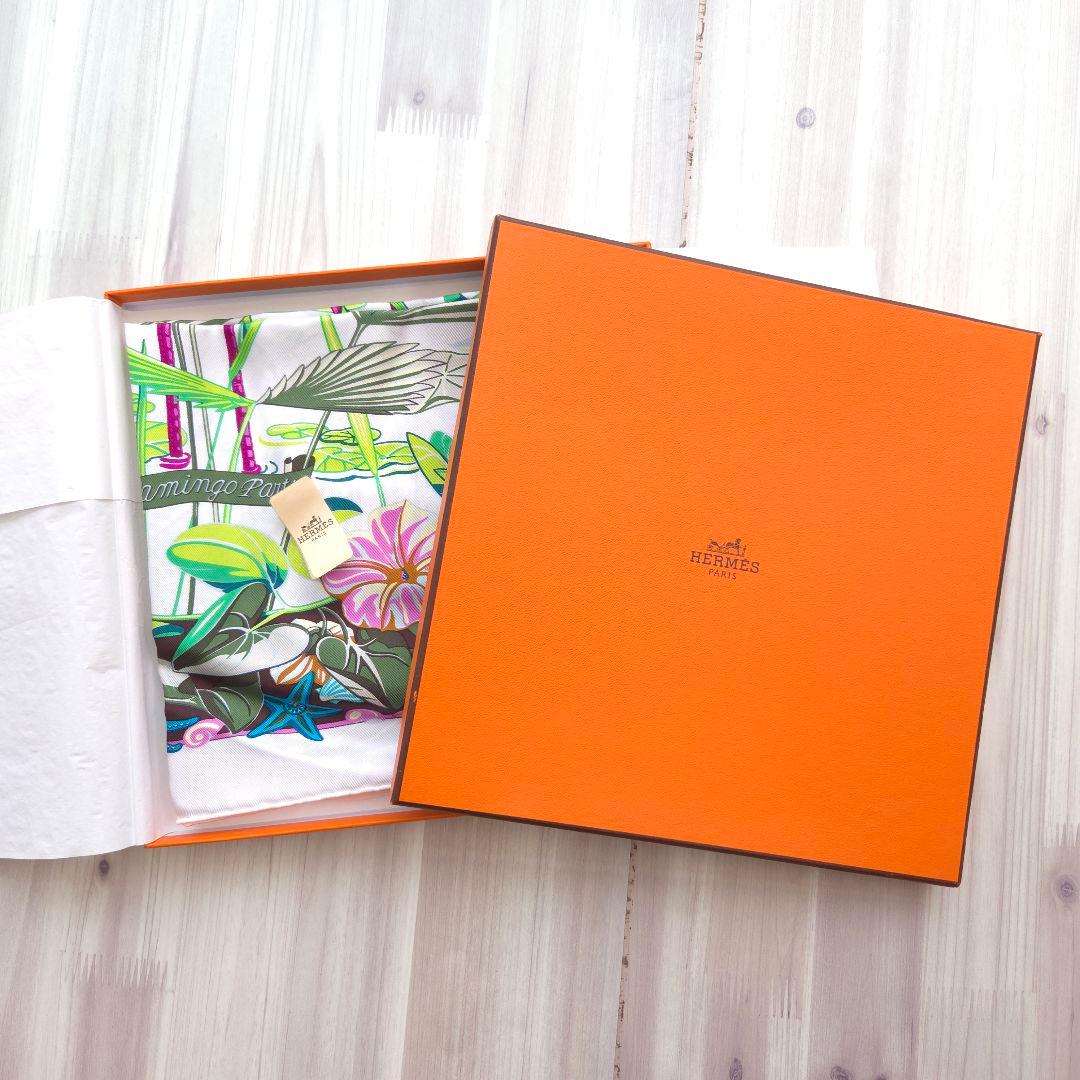 HERMES カレ90 フラミンゴパーティー ホワイト エルメス