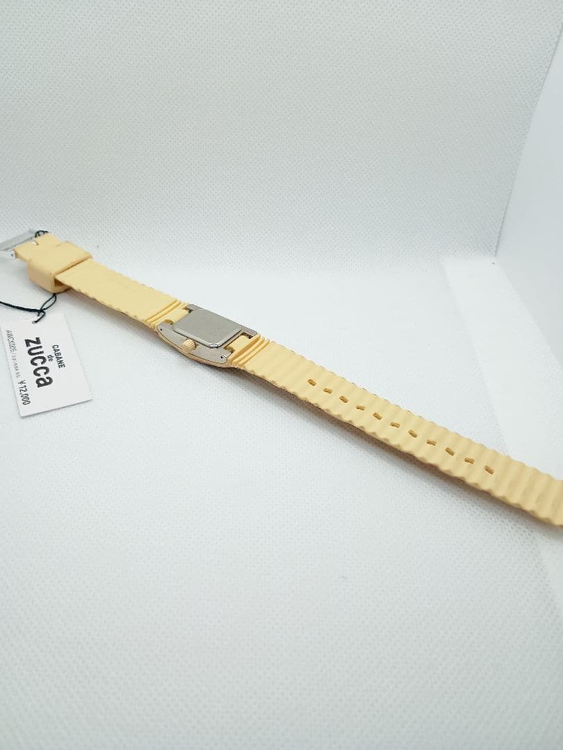 【新品未使級】稼働品★カバンドズッカ キリン柄 腕時計 アニマル レオパード