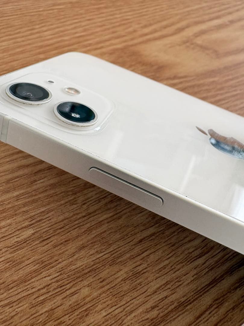 Apple iPhone12 ホワイト64GB 美品