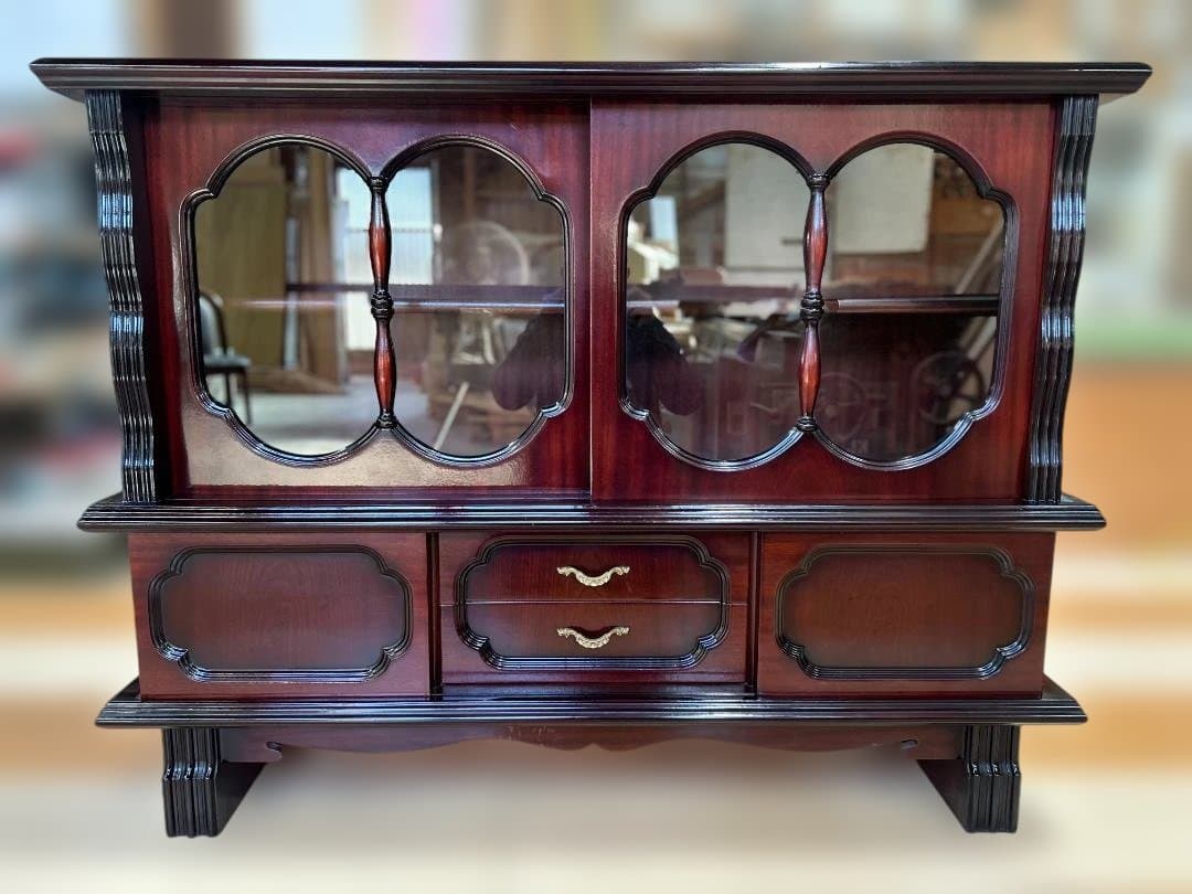 アンティーク　御影 ガラス扉付き　キャビネット・ショーケース