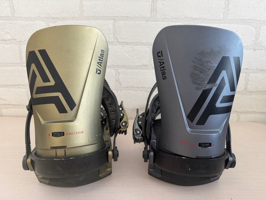 外人です UNION ATLAS 22-23 Mサイズ 左右色違い