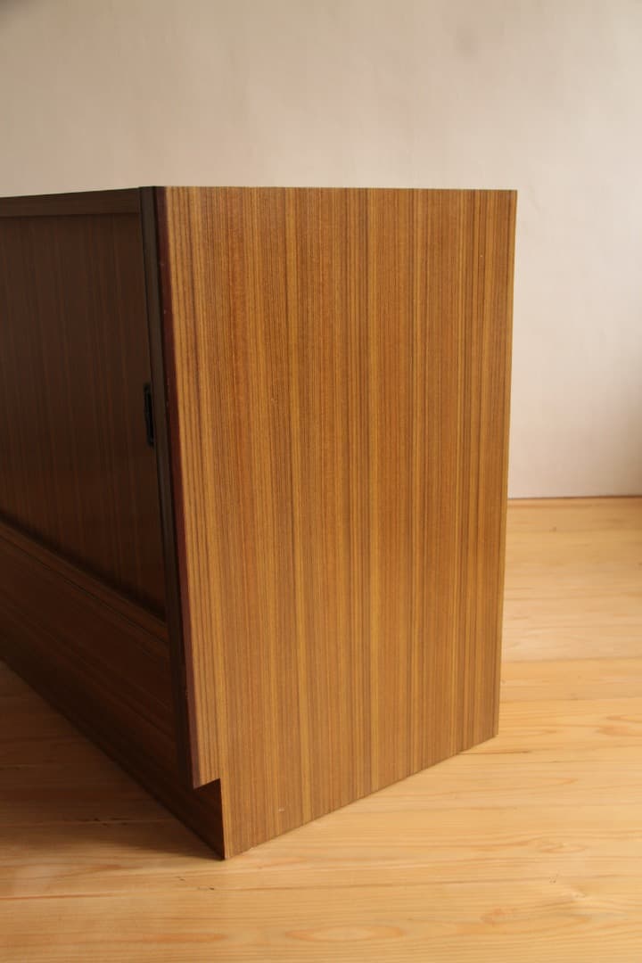 収納棚　棚　本棚　引戸　レトロ家具　古家具　ビンテージ　アンティーク　レトロ