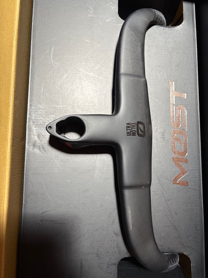 DOGMA MOST TALON ULTRA 一体型ハンドル