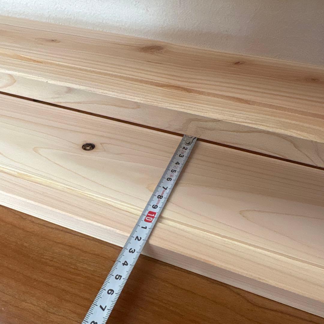 まぁ　トミカ収納棚7段　最下段幅広タイプ　ヒノキ材使用