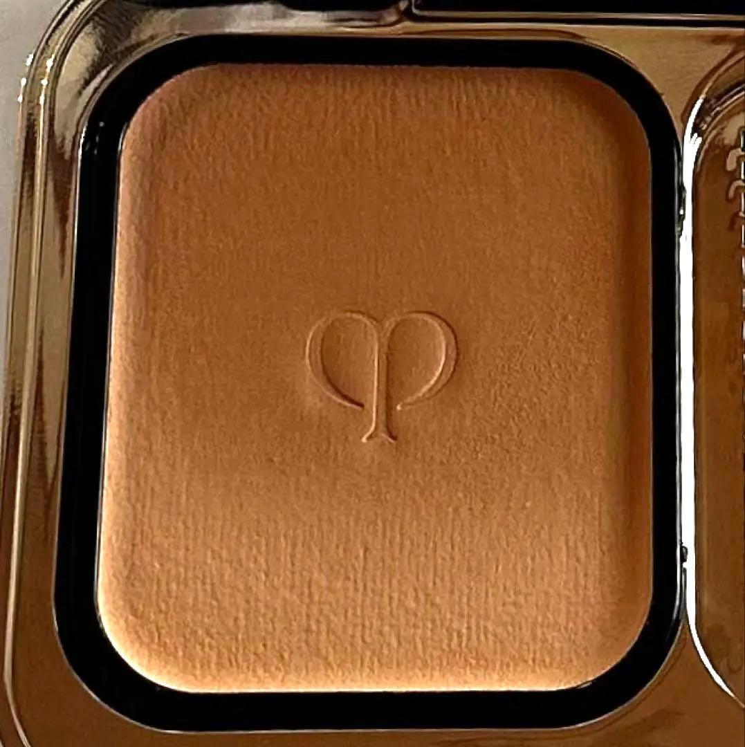 クレ・ド・ポーボーテ タンプードルエクラⅡ ピンクオークル10 ケース付き