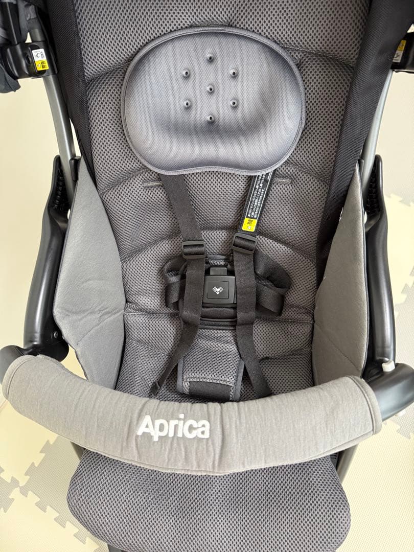 Aprica ベビーカー クルリー　A型