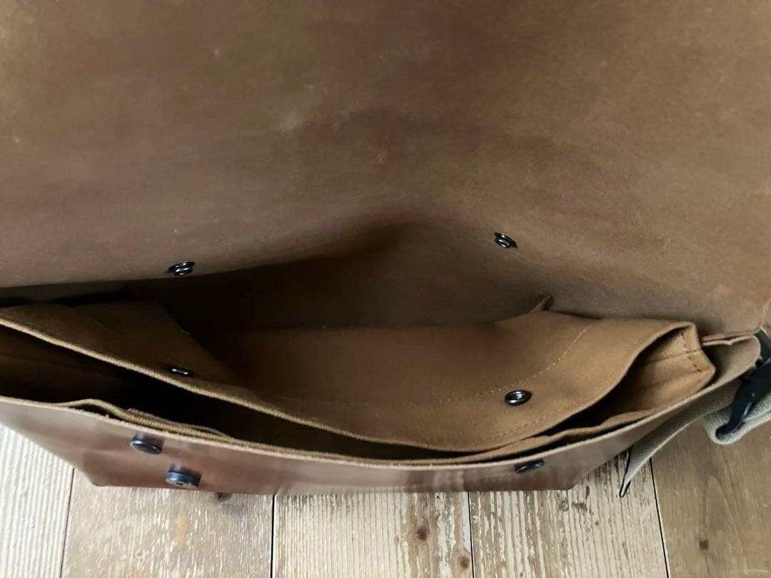 Uni&coユニ&コー メッセンジャーバッグ 茶色 キャメル 超美品